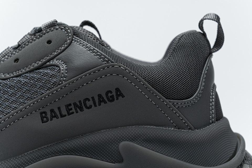 Balenciaga Triple S Dark Grey 541624w2ga11601 12 - www.kickbulk.co