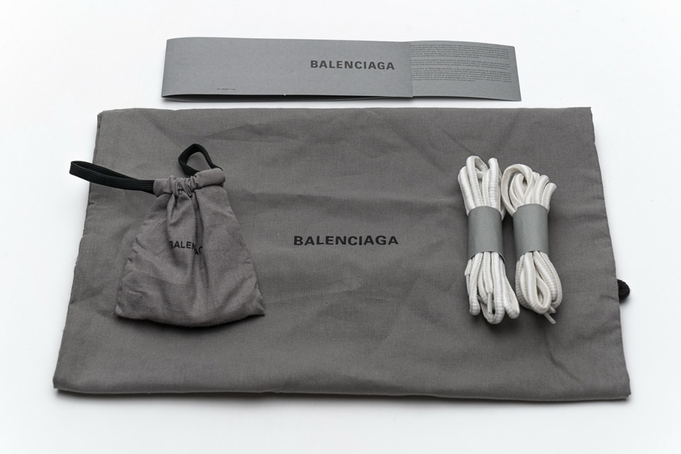 Balenciaga Tess S.white 542436w1gb76509 24 - www.kickbulk.co