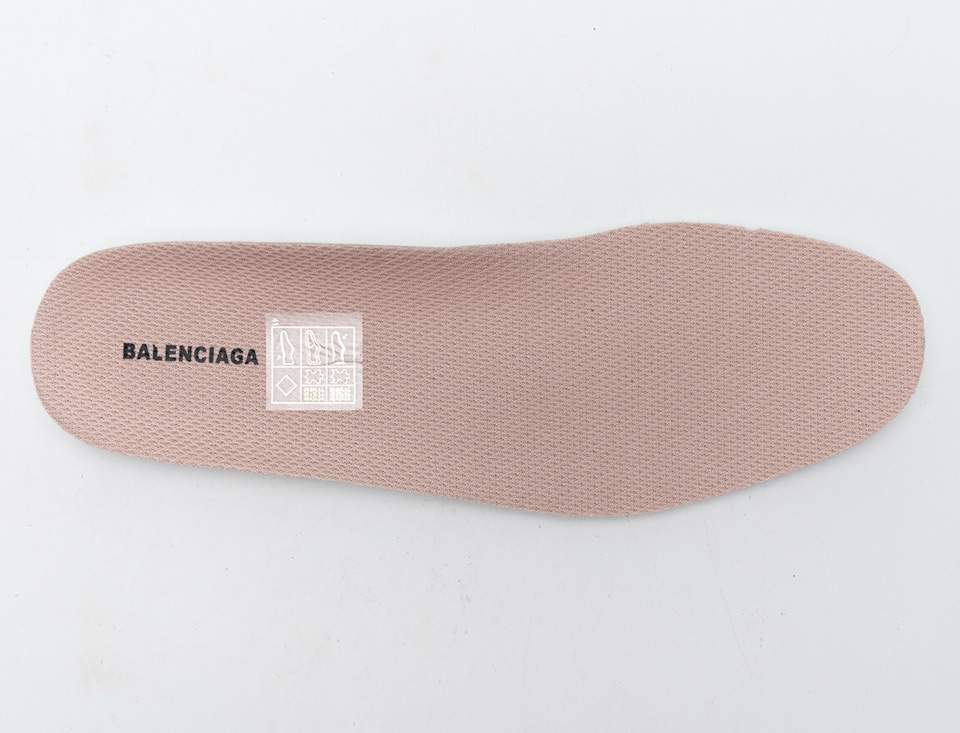 Balenciaga Triple S Pink 544351w09e11331 22 - www.kickbulk.co