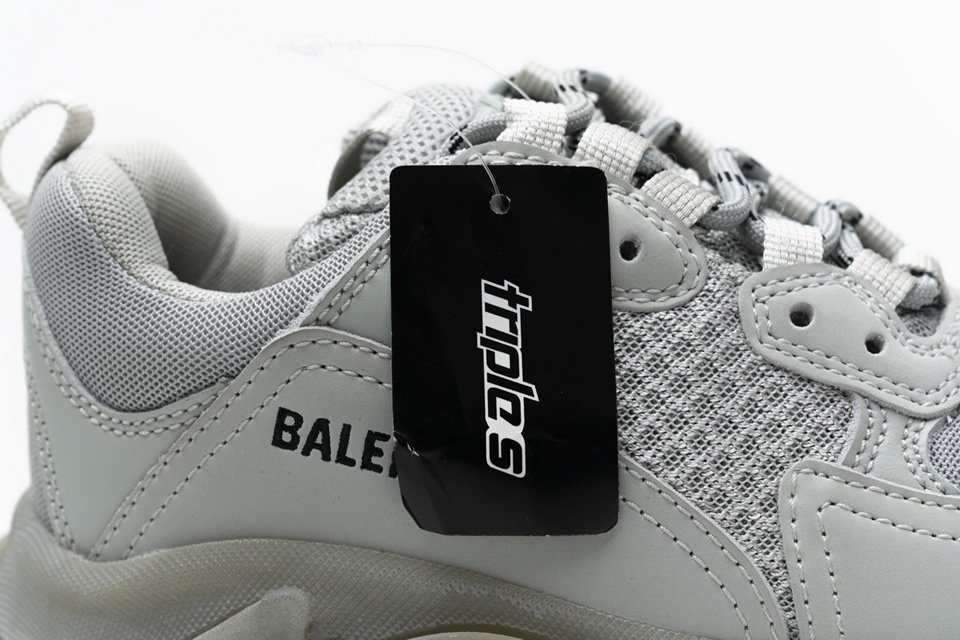 Balenciaga Triple S Grey 544351w09o11705 18 - www.kickbulk.co