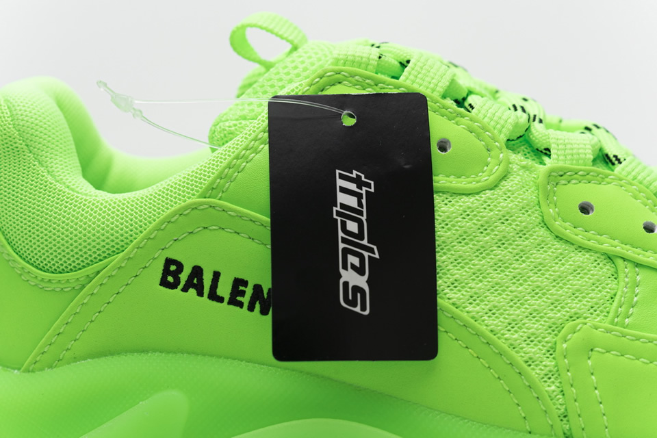 Balenciaga Triple S Fluorescent Green 544351w09o13802 18 - www.kickbulk.co