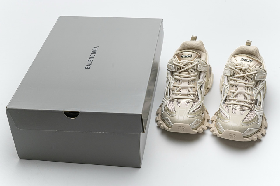 Balenciaga Track 2 Sneaker Khaki 570391w2gn19029 4 - www.kickbulk.co