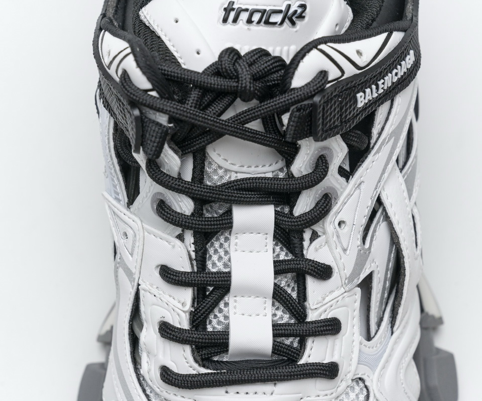 Balenciaga Track 2 Sneaker Black White 570391w2gn31090 15 - www.kickbulk.co