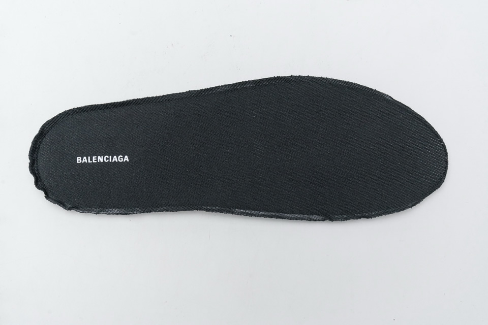 Balenciaga Track 2 Sneaker Black White 570391w2gn31090 20 - www.kickbulk.co