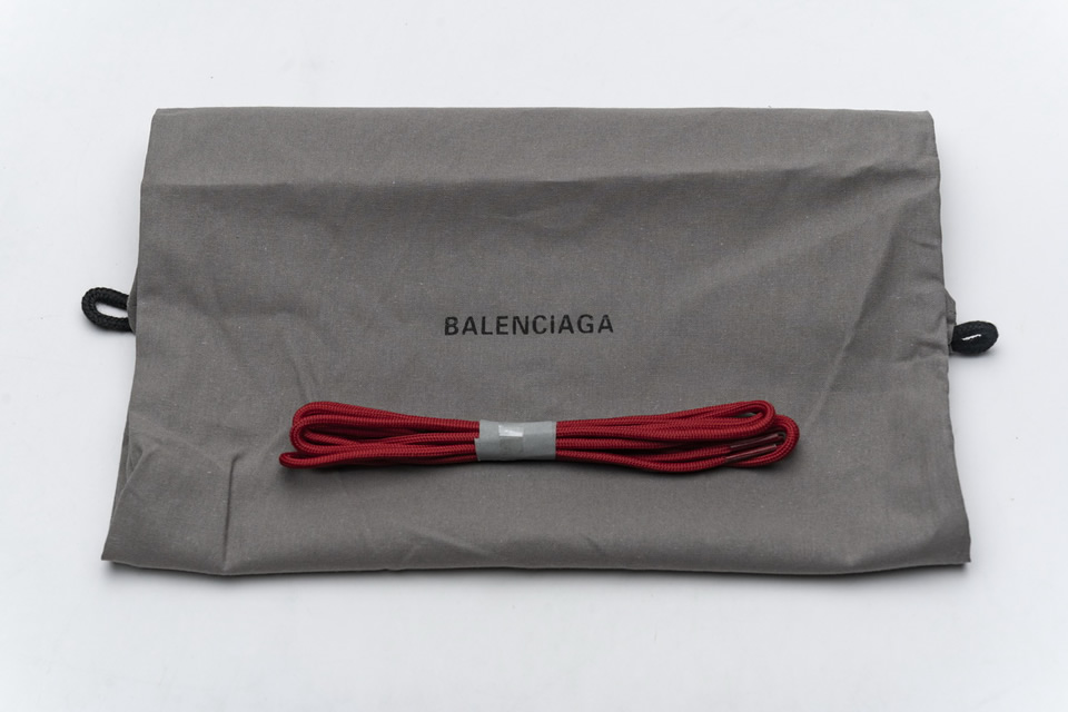 Blenciaga Track 2 Sneaker Pearl Red 570391w2gn32029 23 - www.kickbulk.co