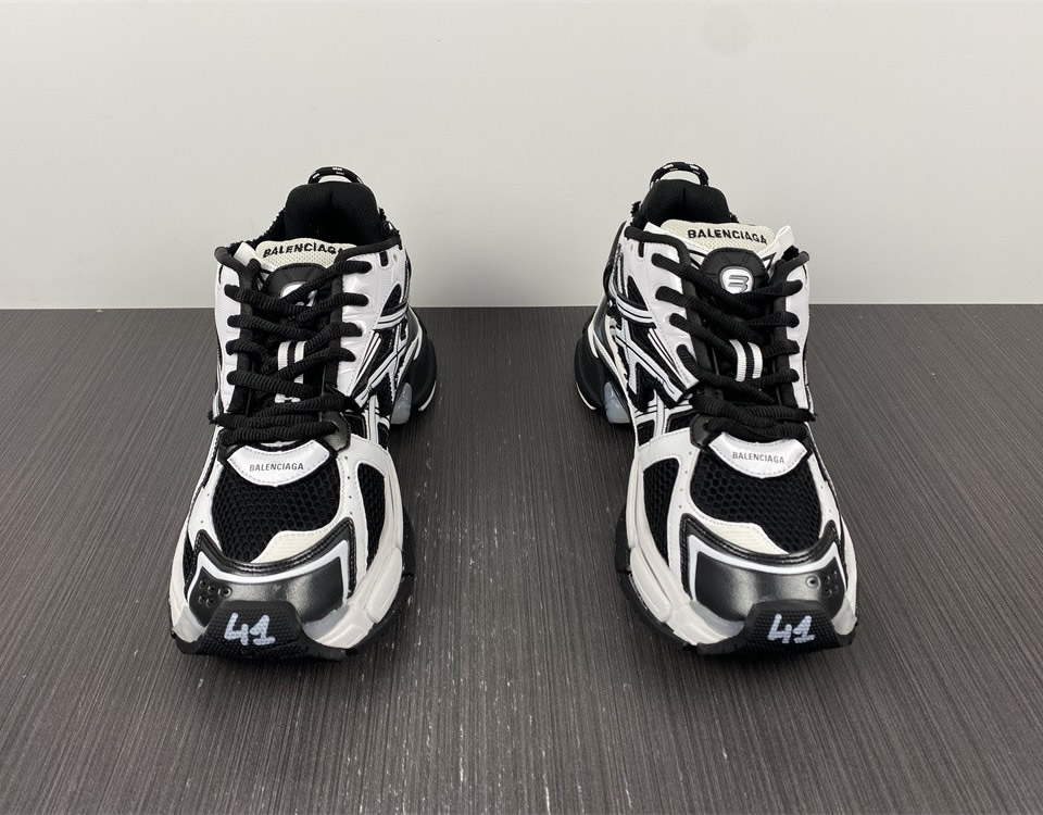 Balenciaga Runner Black White 677403w3rb29010 4 - www.kickbulk.co