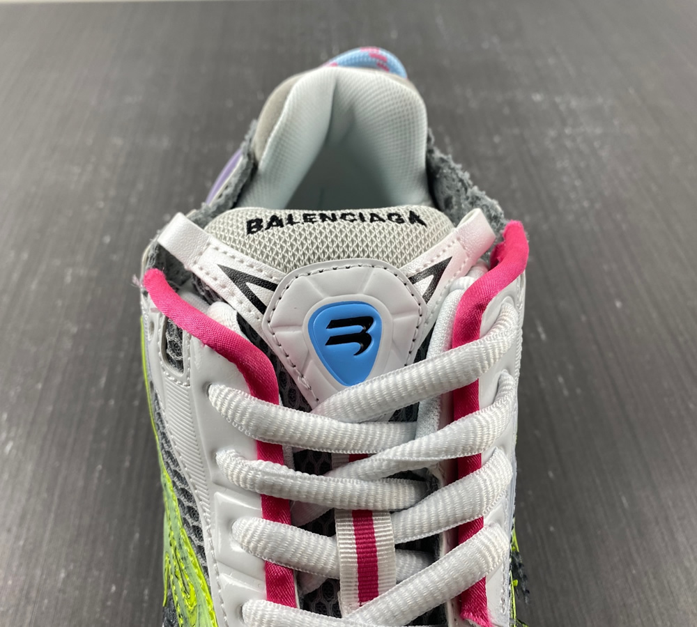 Balenciaga Runner 7 Multicolor 677403w3rh50308 13 - www.kickbulk.co