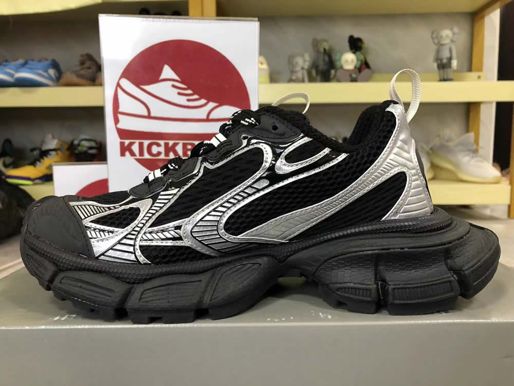 Balenciaga Runner Sneaker Black Silver 734733w3rb50218 7 - www.kickbulk.co