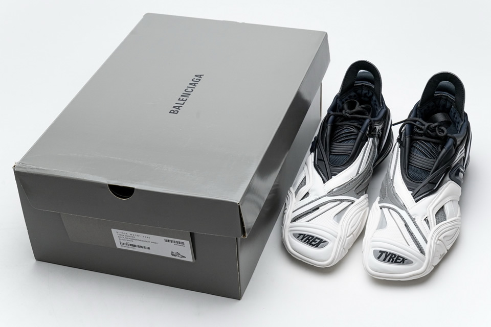 Balenciaga Tyrex 5.0 Sneaker Black White 5 - www.kickbulk.co