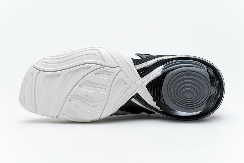 Balenciaga Tyrex 5.0 Sneaker Black White 9 - www.kickbulk.co