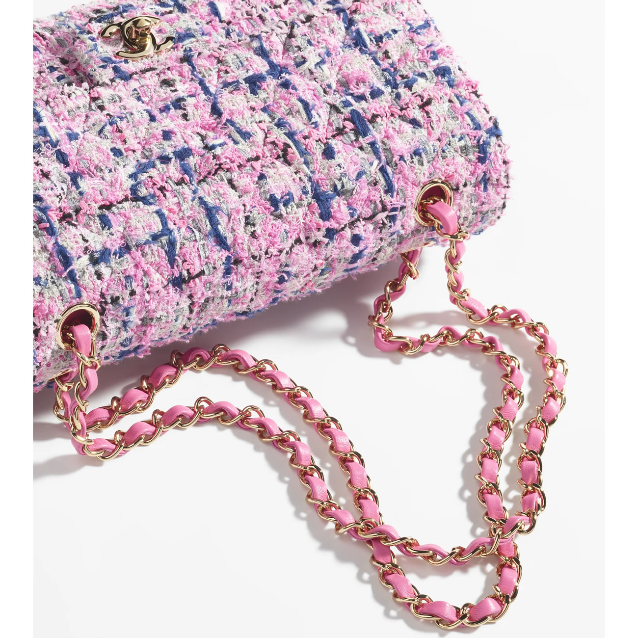 Chanel Classic Handbag 7 - www.kickbulk.co