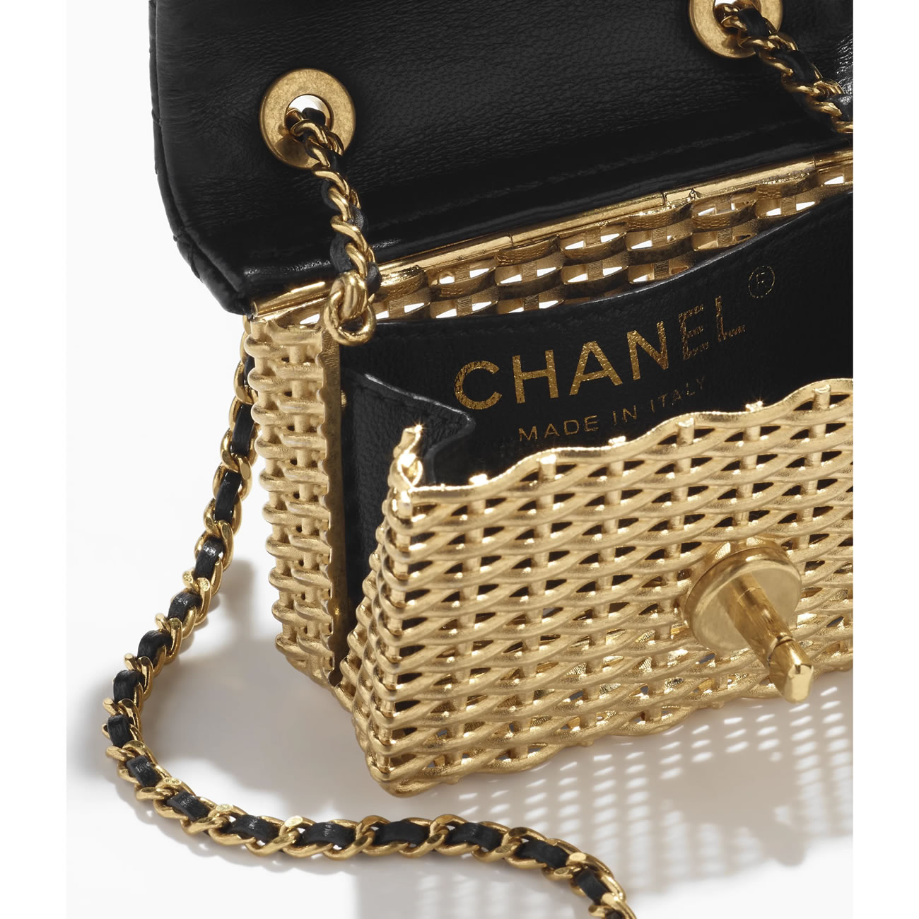 Chanel Evening Bag 4 - www.kickbulk.co
