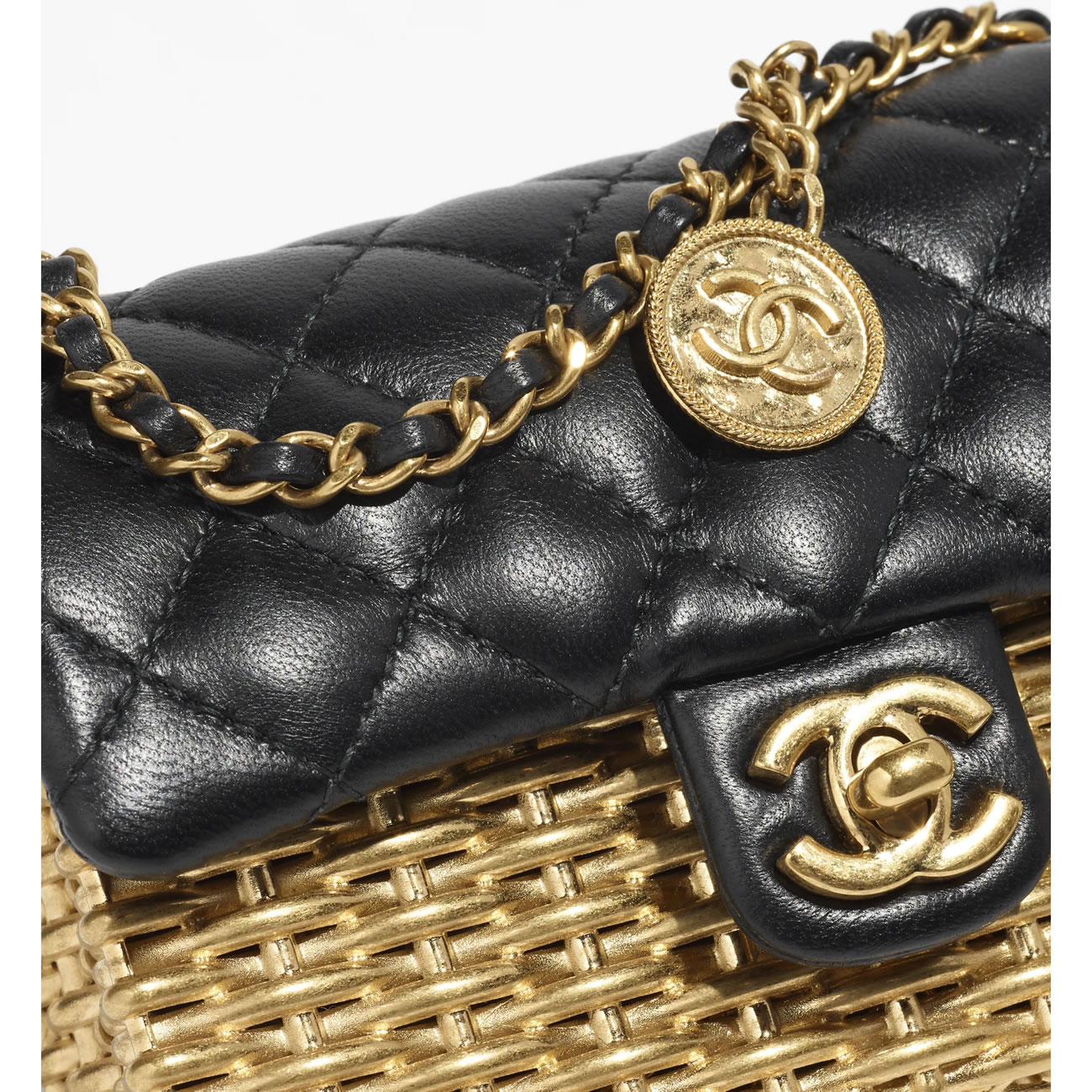 Chanel Evening Bag 8 - www.kickbulk.co