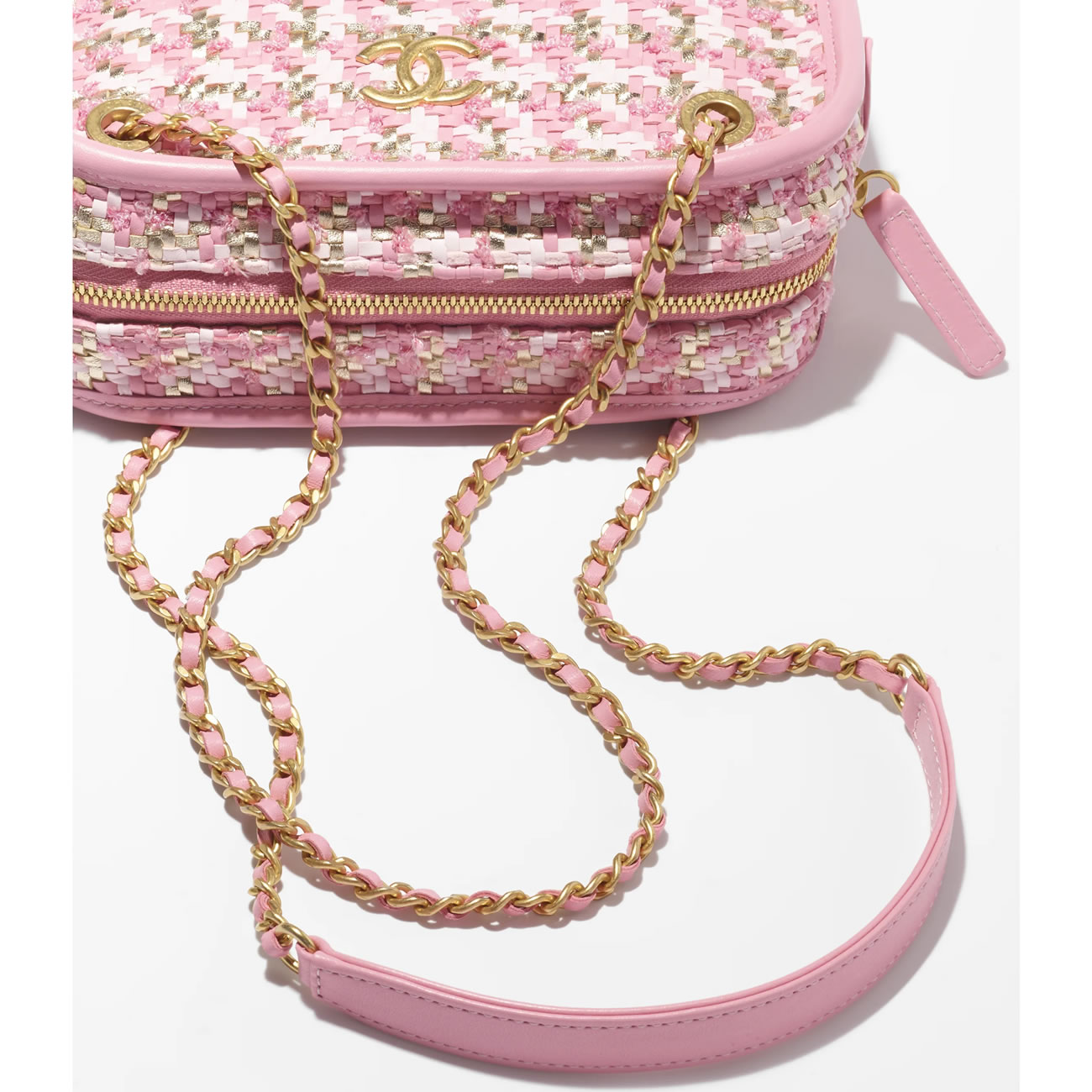 Chanel Mini Camera Case 23 - www.kickbulk.co