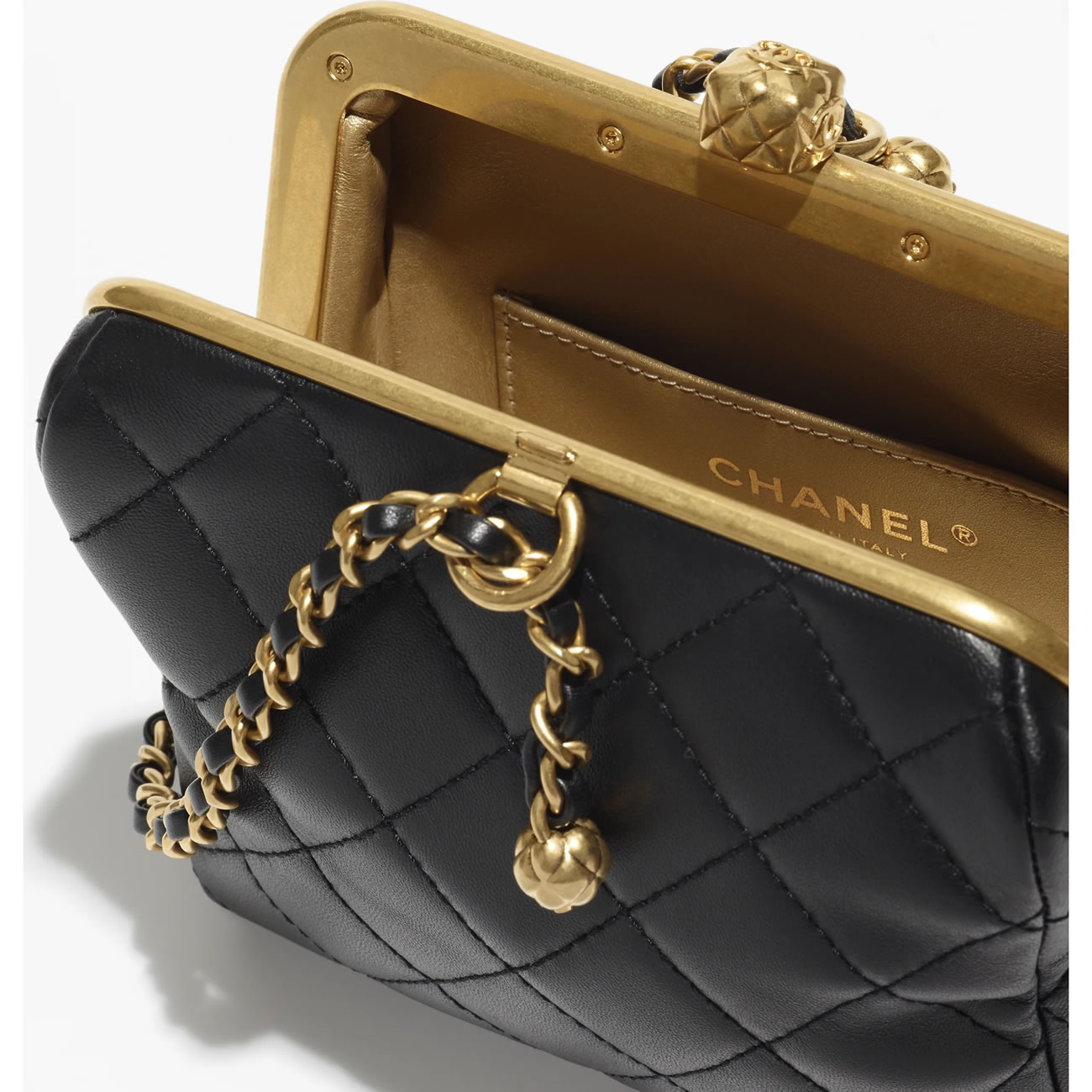 Chanel Small Clutch 13 - www.kickbulk.co