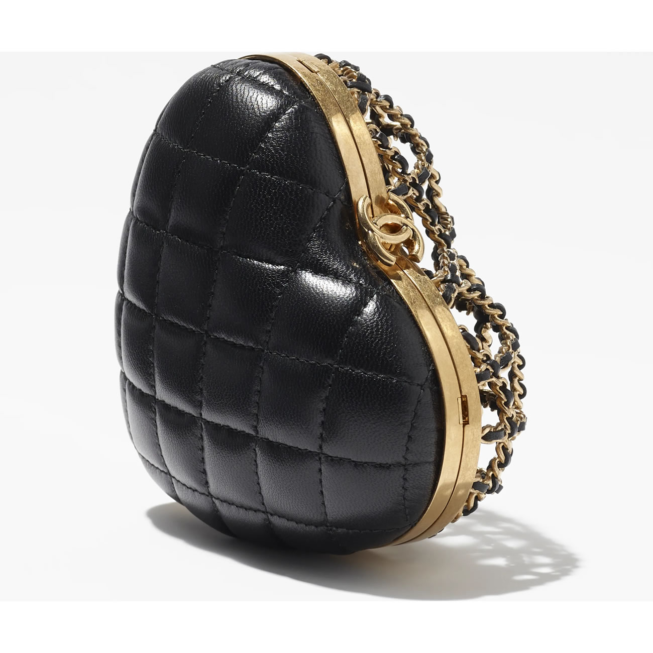 Chanel Heart Minaudiere Small Bag 9 - www.kickbulk.co