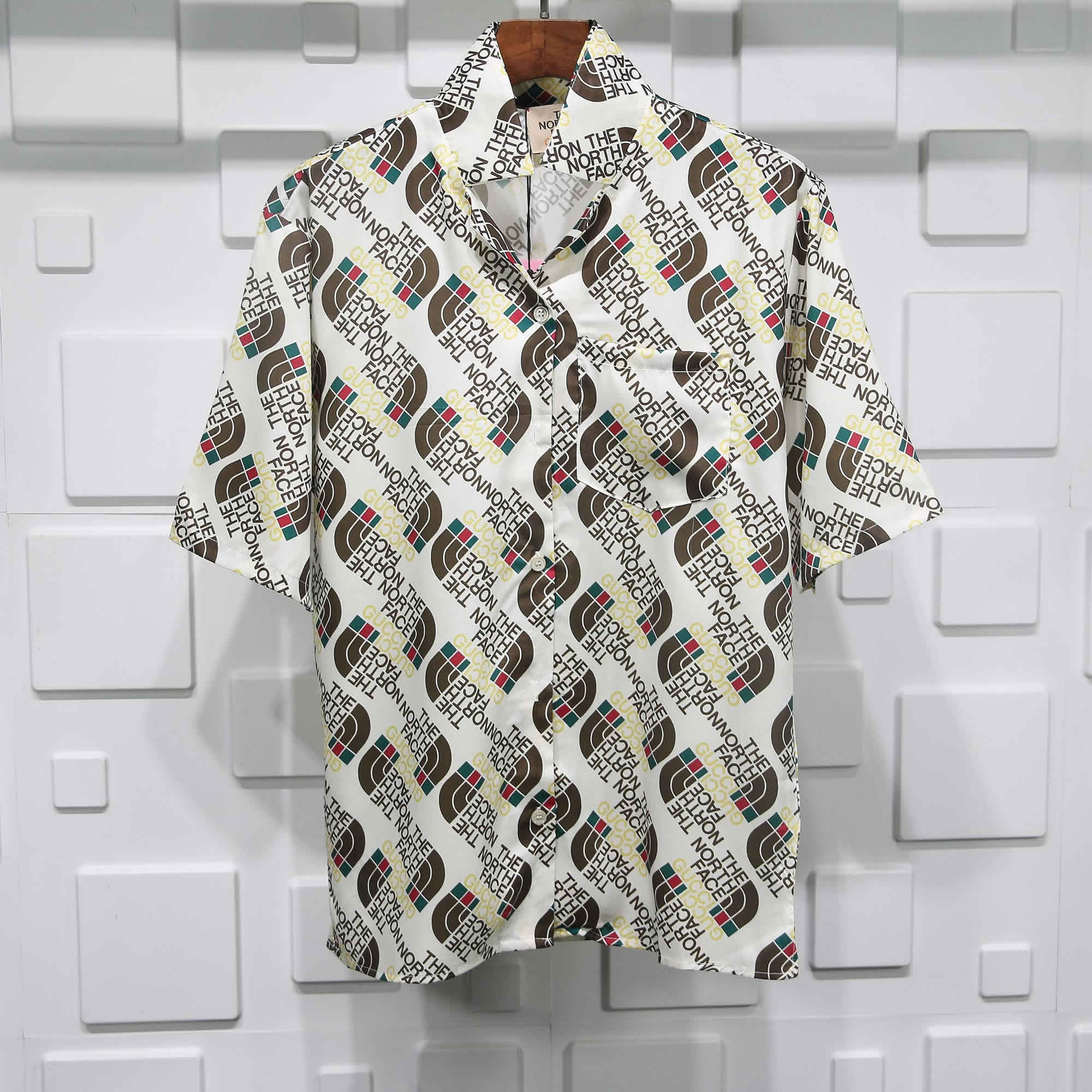 Gucci The North Face Silk Shirt 1 - www.kickbulk.co