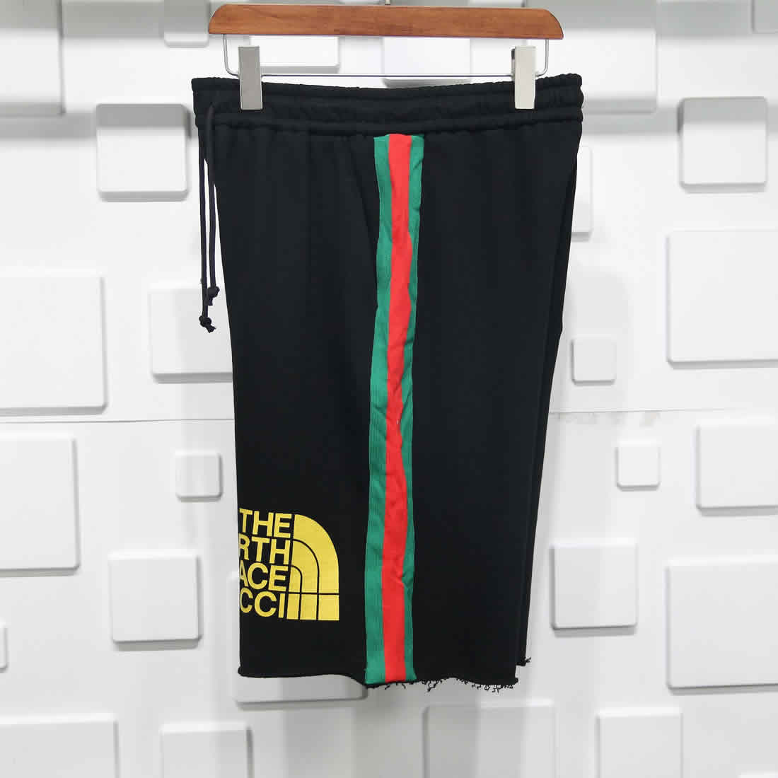 Gucci The North Face Shorts 2021 16 - www.kickbulk.co