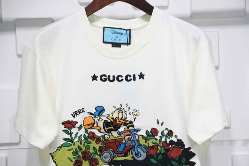 Disney Gucci Donald Duck Embroidery T Shirt 6 - www.kickbulk.co