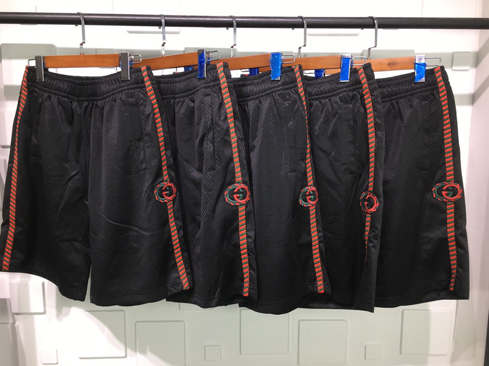 Gucci Twist Webbing Shorts 0 - www.kickbulk.co