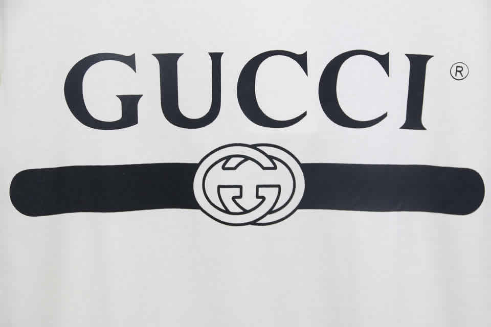 Gucci Black White Crossbar T Shirt Printing Pure Cotton 18 - www.kickbulk.co