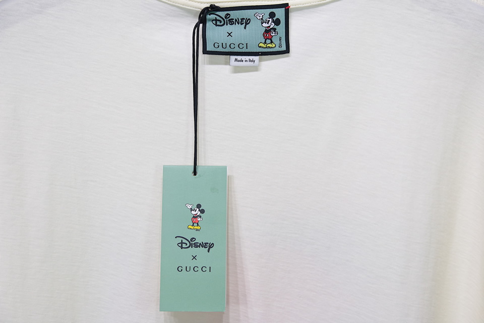 Gucci Mickey T Shirt Creamy White 10 - www.kickbulk.co