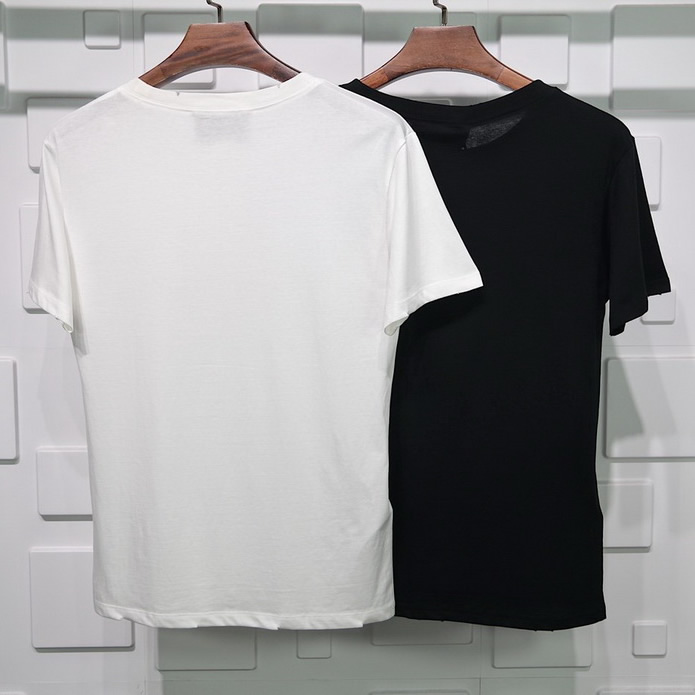 Gucci T Shirt Signature Graffiti Pure Cotton White Black 3 - www.kickbulk.co