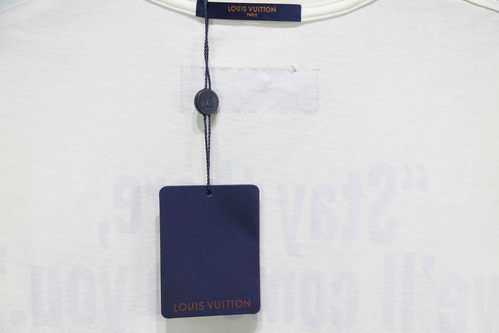 Louis Vuitton Catwalk T Shirt 2021 30 - www.kickbulk.co