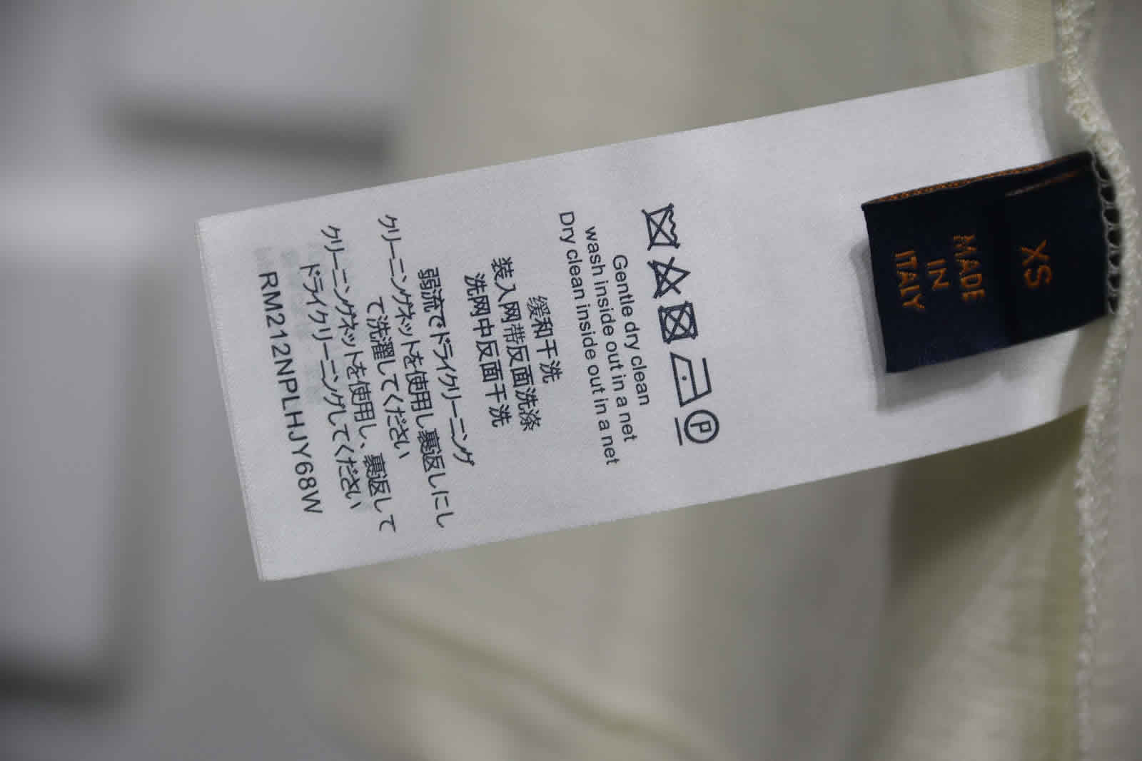 Louis Vuitton Catwalk T Shirt 2021 35 - www.kickbulk.co