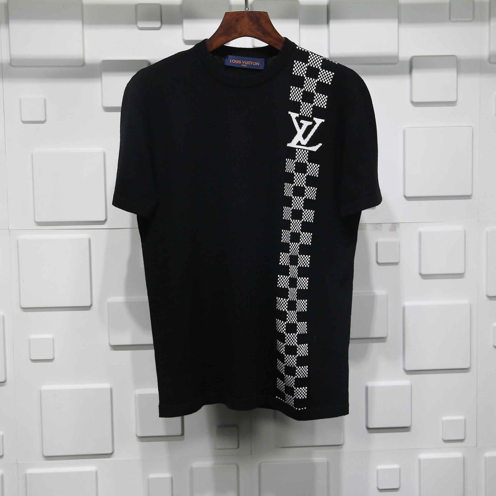 Louis Vuitton LVSE Monogram Gradient T-Shirt Black/White ...