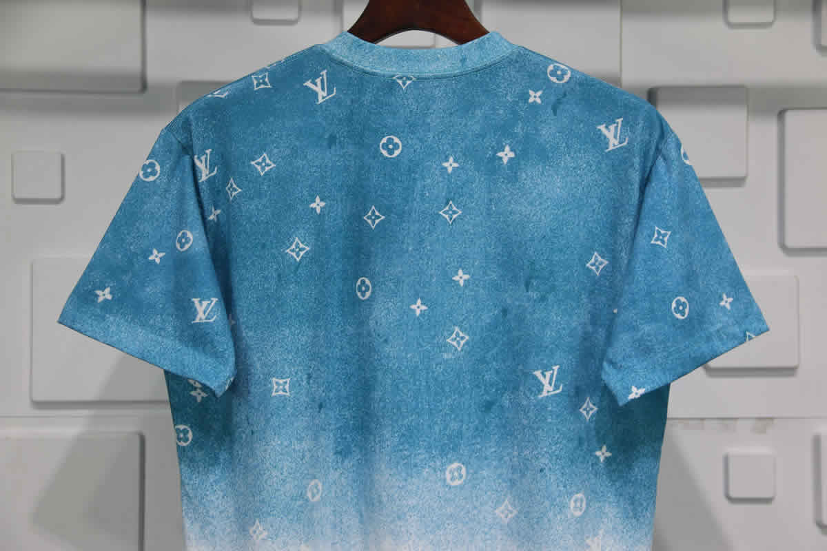 Louis Vuitton Blue White gradient T-shirt