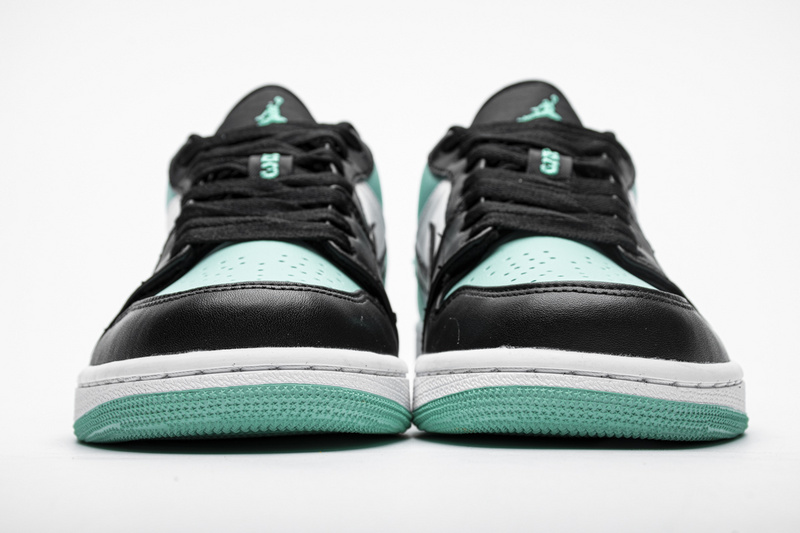 Nike Air Jordan 1 Low Emerald Toe 553558 117 4 - www.kickbulk.co