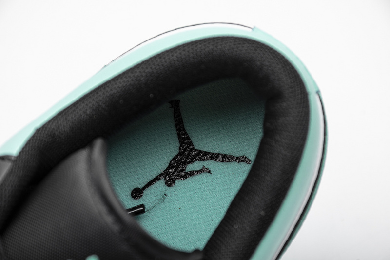 Nike Air Jordan 1 Low Emerald Toe 553558 117 8 - www.kickbulk.co
