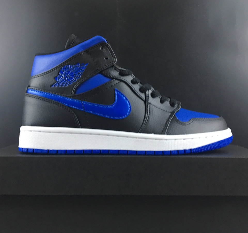 Air Jordan 1 Mid Black Hyper Royal 554724 068 17 - www.kickbulk.co