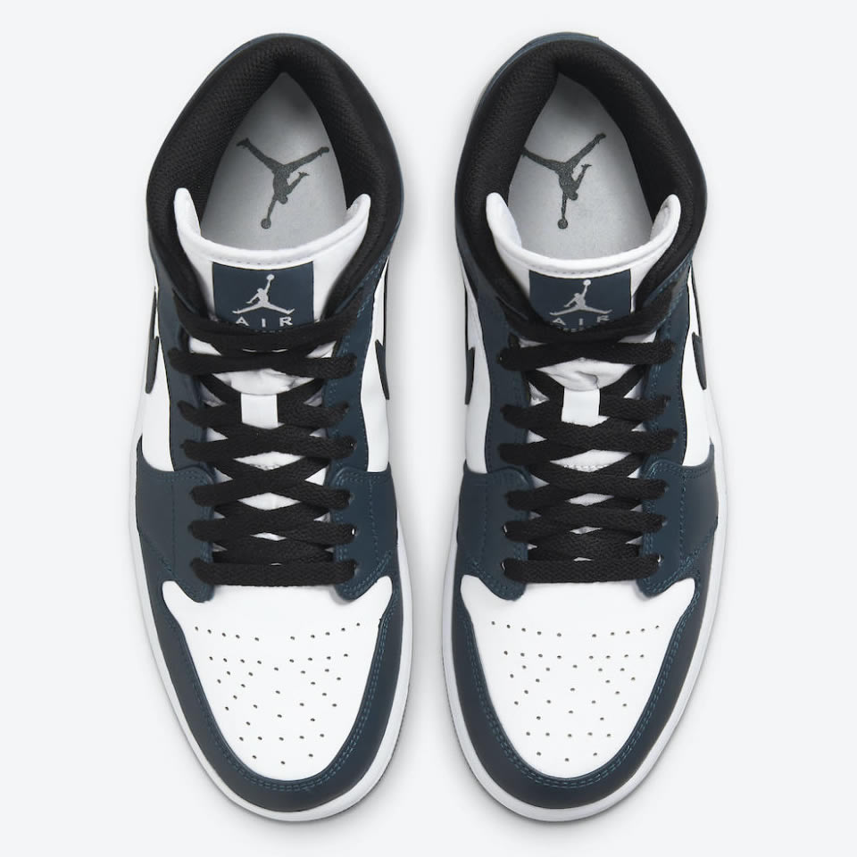 Air Jordan 1 Mid Armory Navy 554724 411 2 - www.kickbulk.co