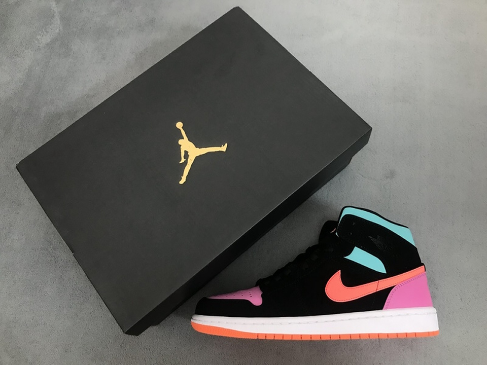 Air Jordan 1 Mid Gs Candy 554725 083 5 - www.kickbulk.co