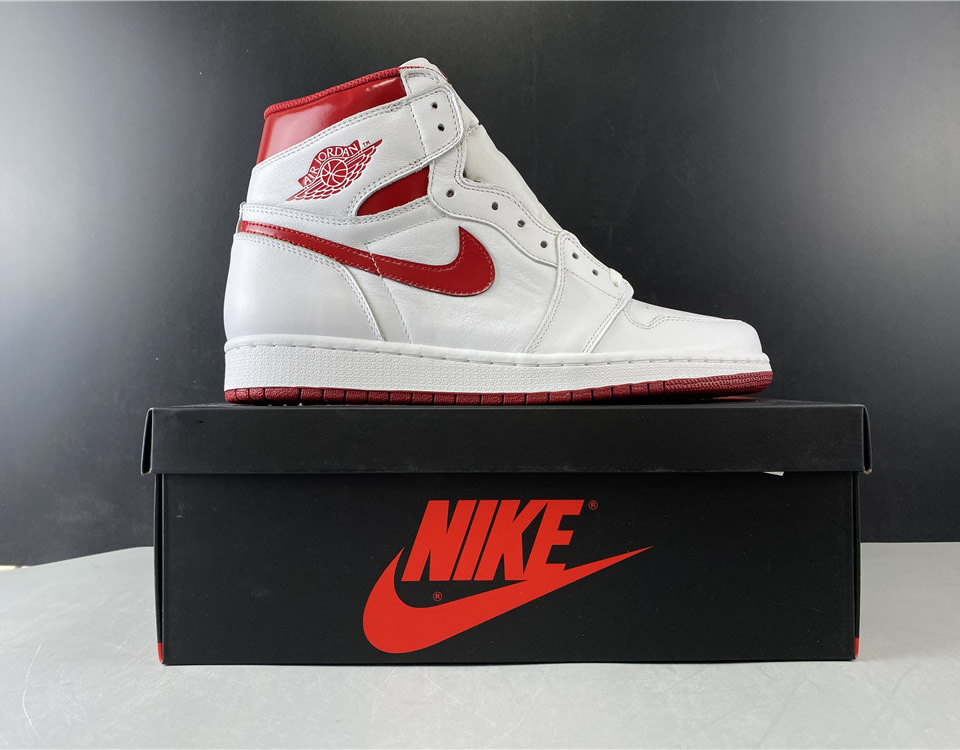 Air Jordan 1 Retro High Og Metallic Red 555088 103 17 - www.kickbulk.co