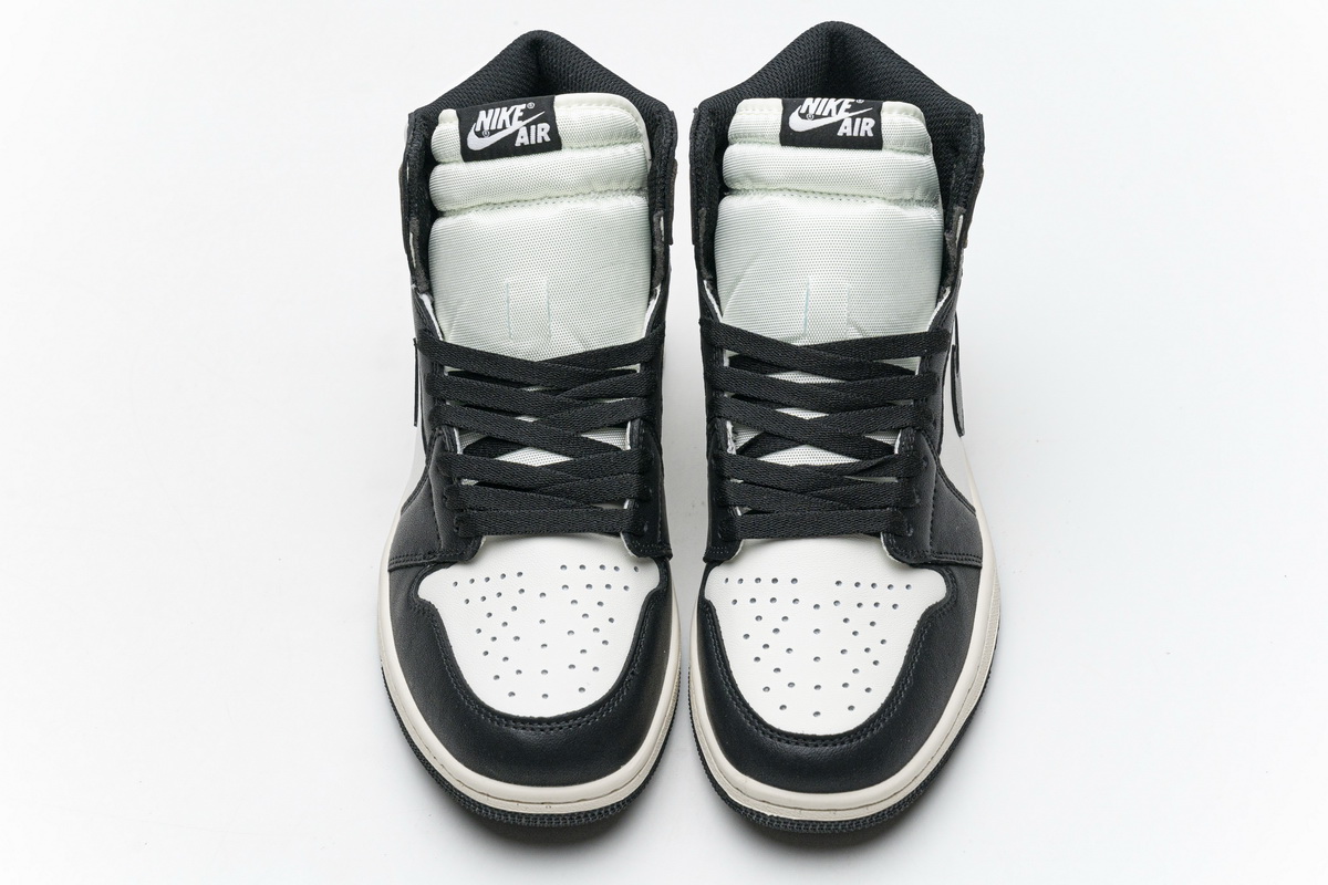 Air Jordan 1 Retro High Dark Mocha 2020 For Sale Release Date 555088 105 2 - www.kickbulk.co