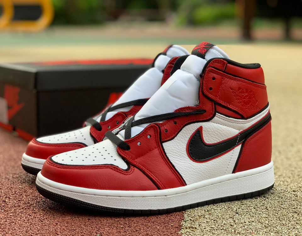 Air Jordan 1 Retro High Og Bloodline 2.0 555088 129 15 - www.kickbulk.co