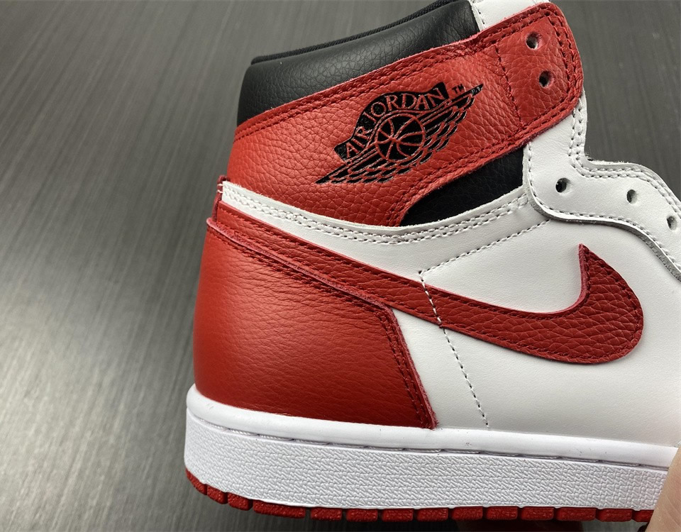 Air Jordan 1 High Og Heritage 2022 555088 161 12 - www.kickbulk.co