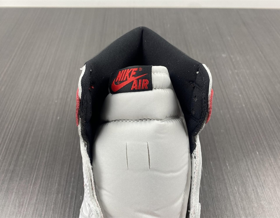 Air Jordan 1 High Og Heritage 2022 555088 161 16 - www.kickbulk.co