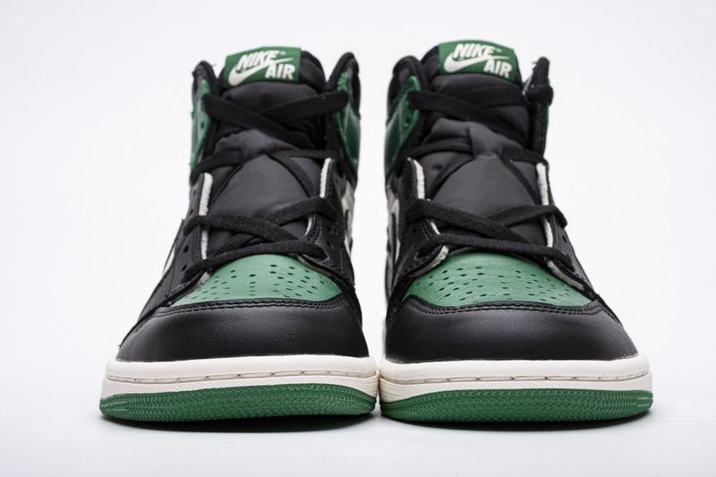 Air Jordan 1 Retro High Og Pine Green 555088 302 0 4 - www.kickbulk.co