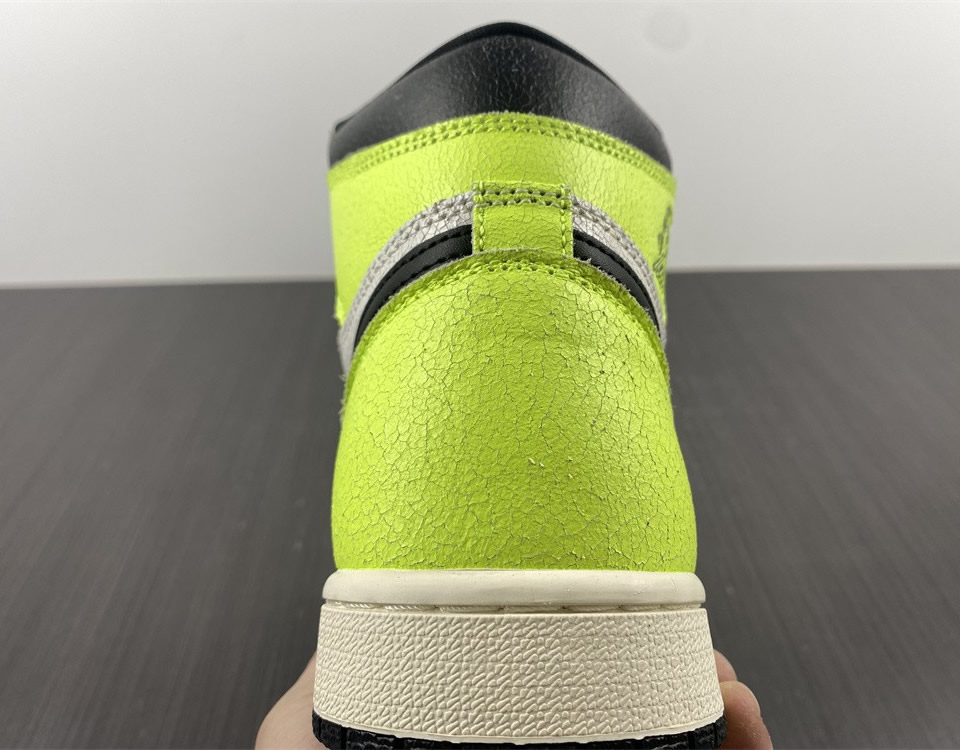 Air Jordan 1 High Og Volt 555088 702 14 - www.kickbulk.co