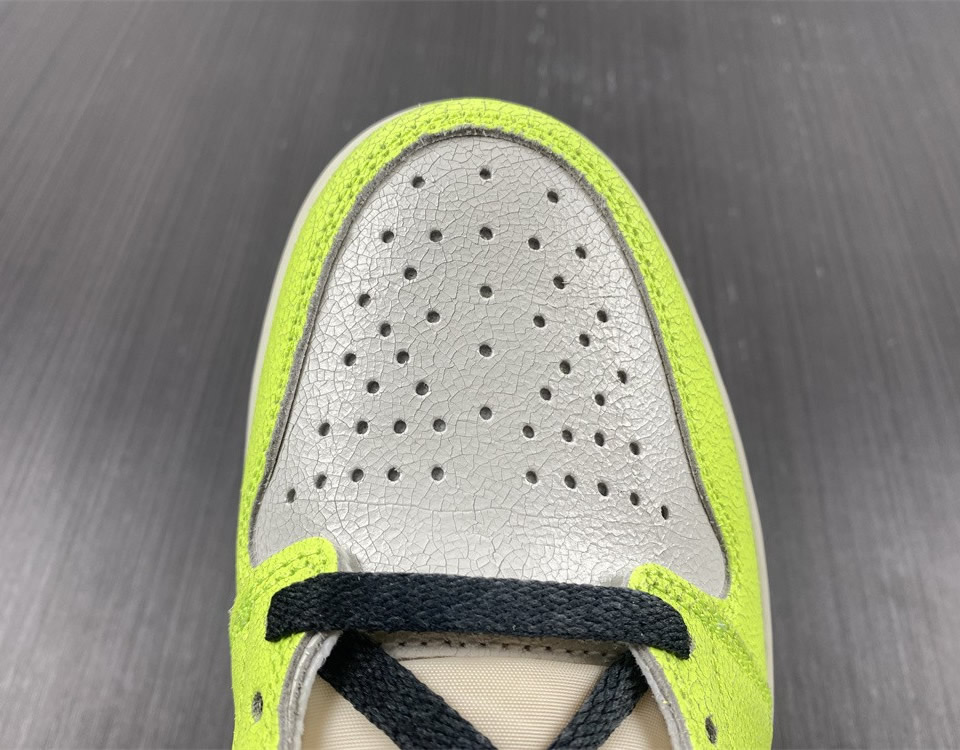 Air Jordan 1 High Og Volt 555088 702 15 - www.kickbulk.co