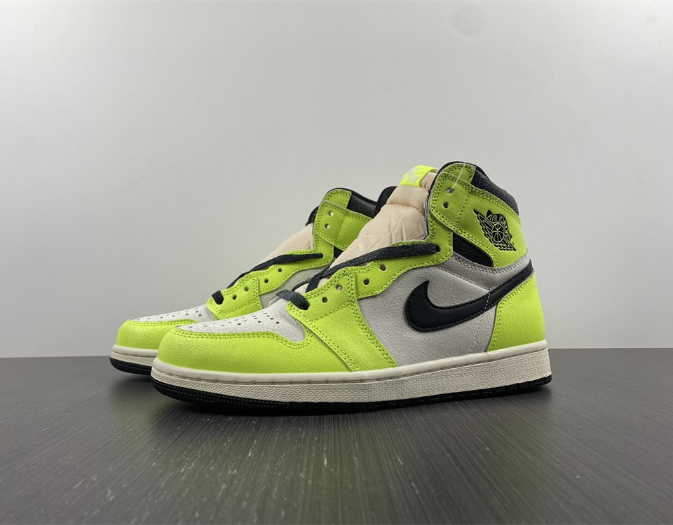 Air Jordan 1 High OG 'Volt' 555088-702