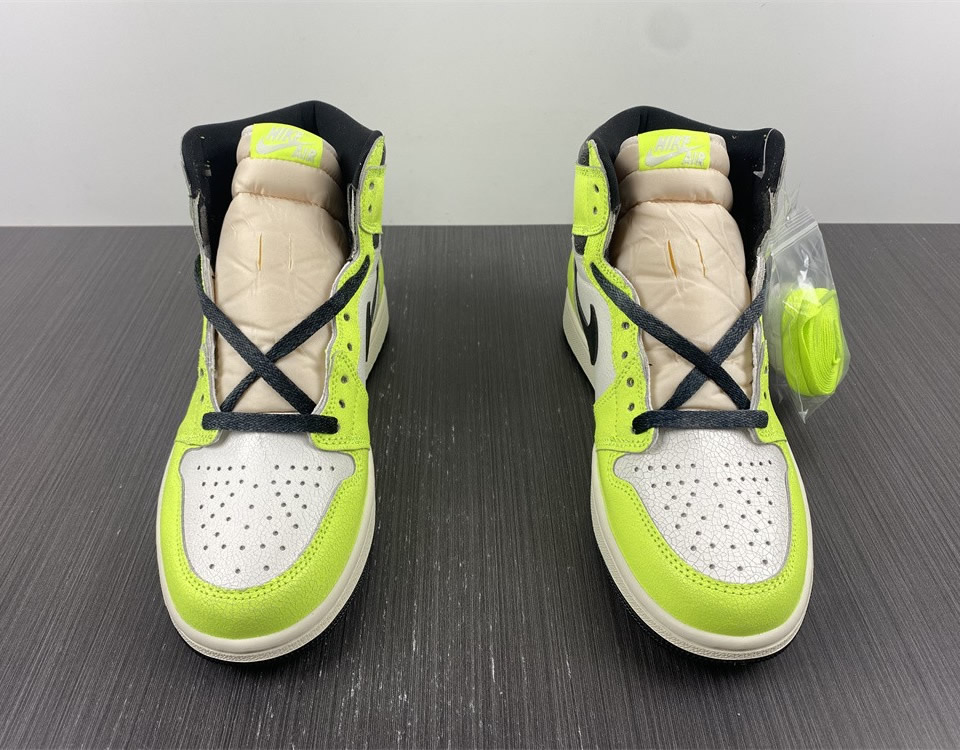 Air Jordan 1 High Og Volt 555088 702 4 - www.kickbulk.co