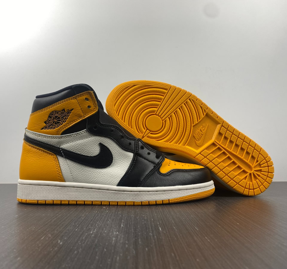 Air Jordan 1 Og High Yellow Toe 555088 711 3 - www.kickbulk.co