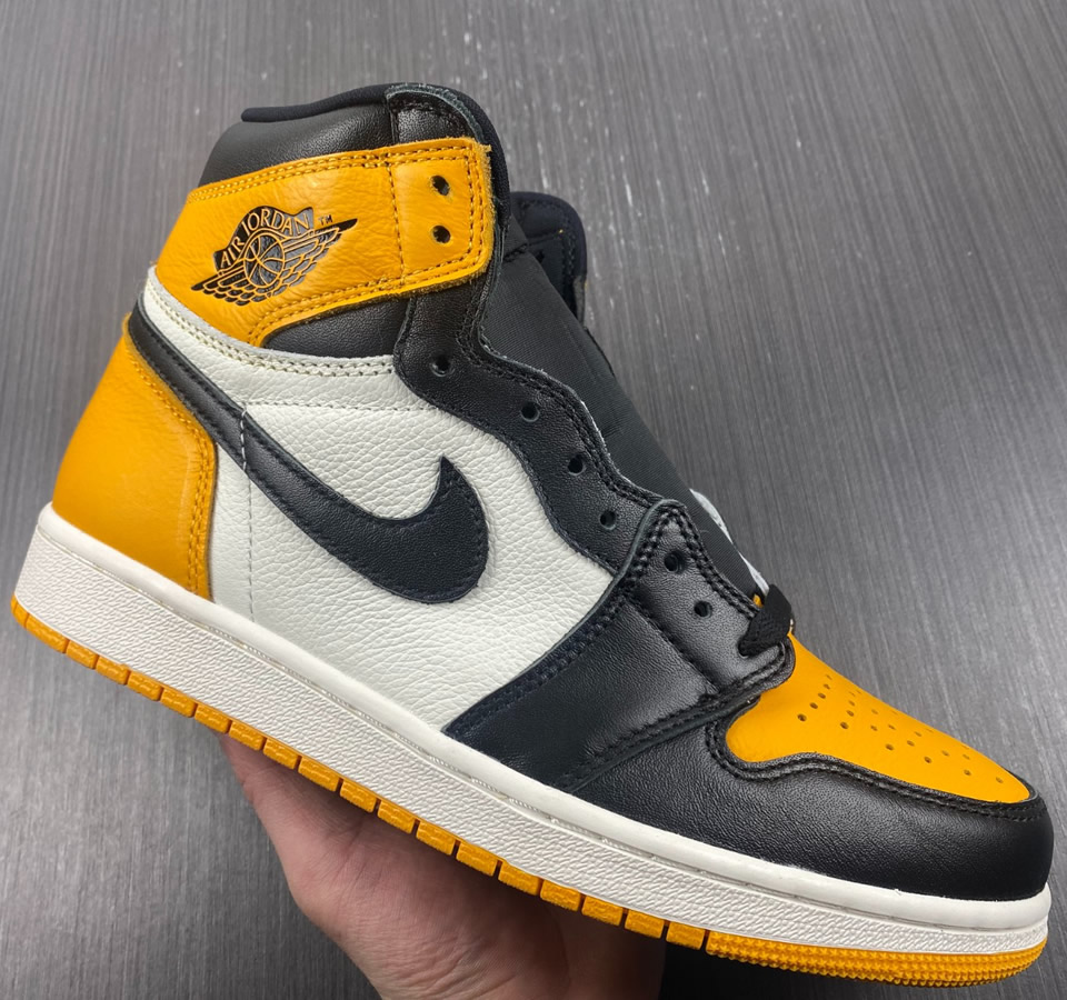 Air Jordan 1 Og High Yellow Toe 555088 711 4 - www.kickbulk.co