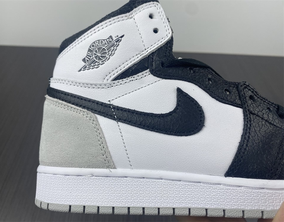 Air Jordan 1 High Og Stage Haze 575441 108 10 - www.kickbulk.co