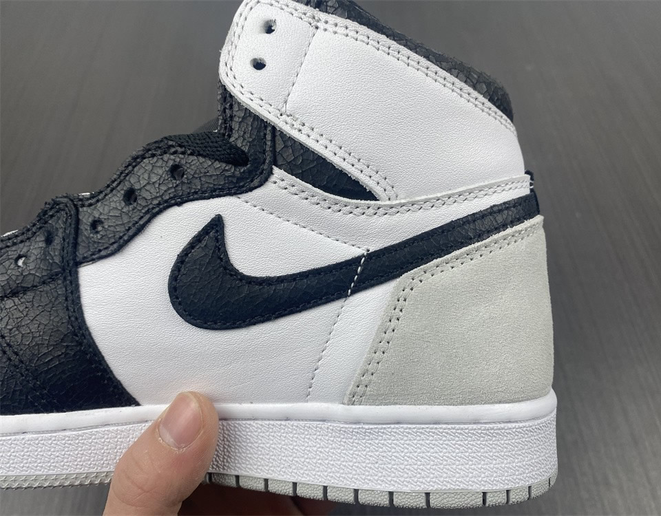 Air Jordan 1 High Og Stage Haze 575441 108 14 - www.kickbulk.co